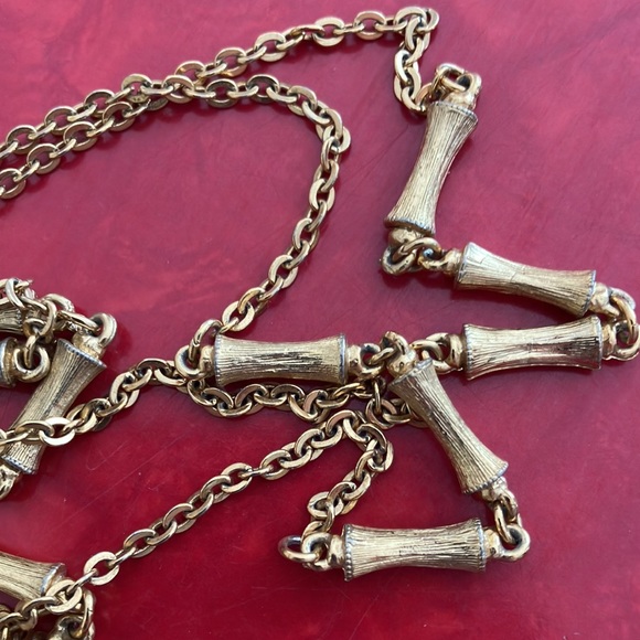 Vintage Napier 60 inch Gold tone Chain with Bamboo Pieces - Picture 2 of 6